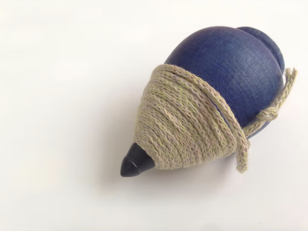 וַאֲנִי סְבִיבוֹן